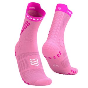 00048B3120 1 Carape COMPRESSPORT Pro Racing V4.0 Trail Begonia Neon Pink 69e0d8b5cd5be